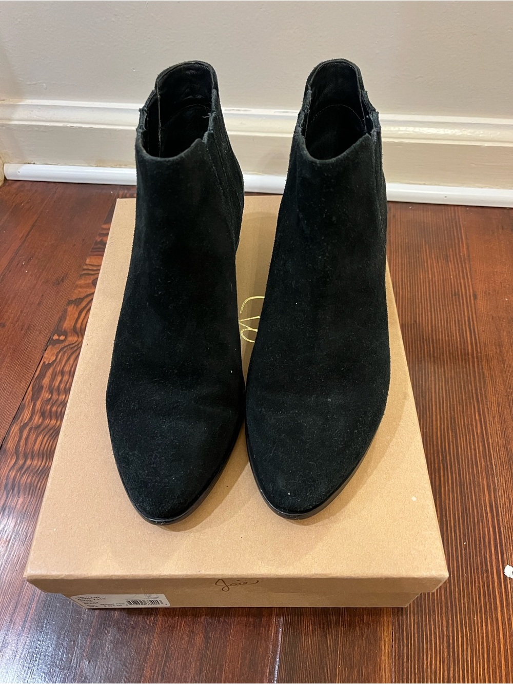 Joie Black Barlow style Suede Pointed Toe Ankle Booties